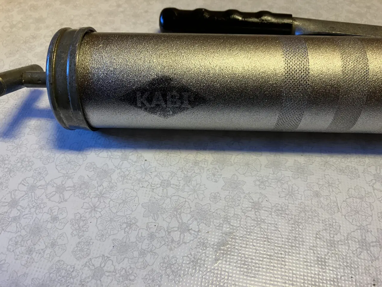 Billede 2 - Gedigen fedtsprøjte, Kabi