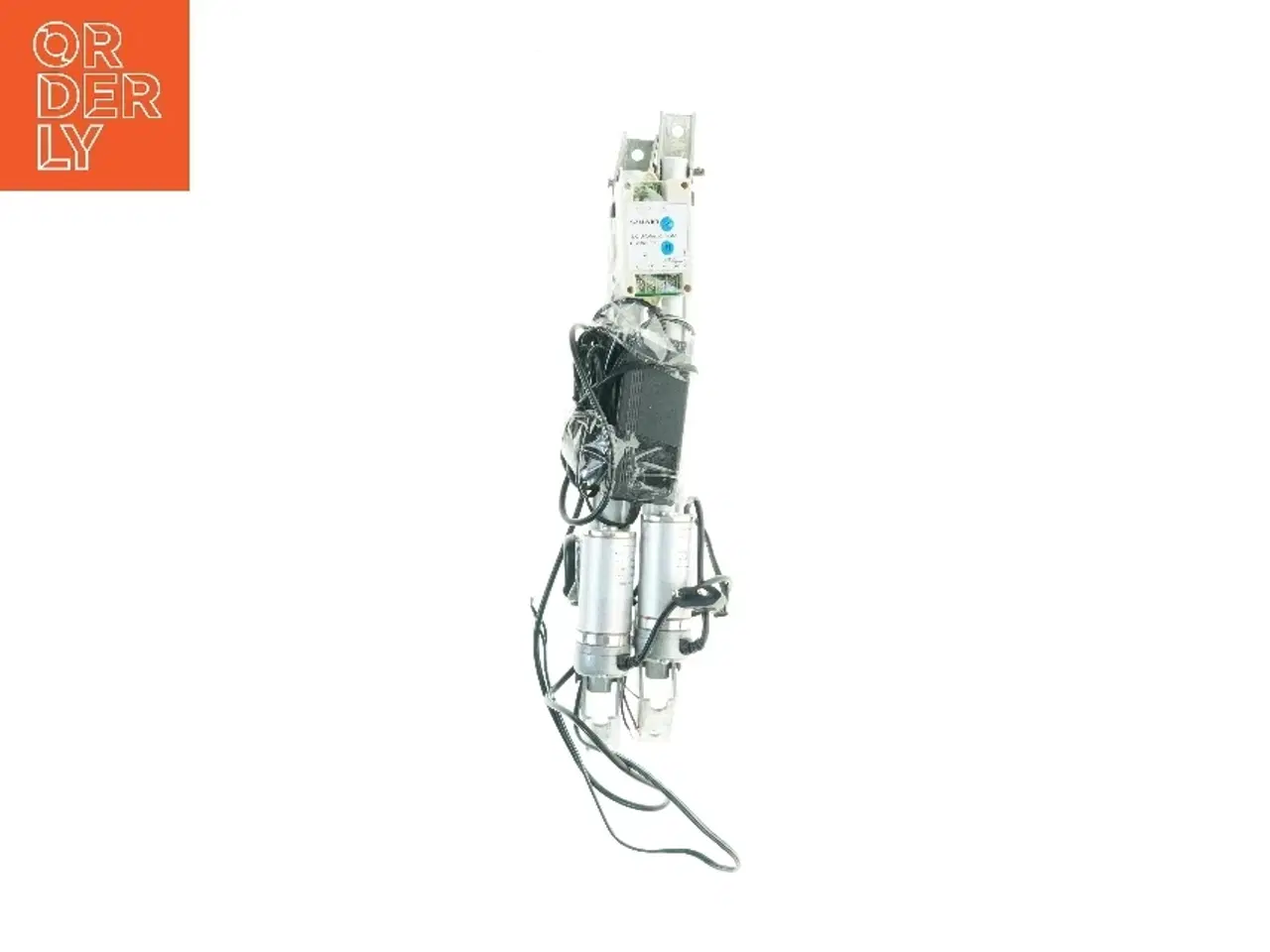 Billede 1 - To lineare aktuatorer - eller arme der kan åbne og lukke ting (str. 46 x 10 cm)