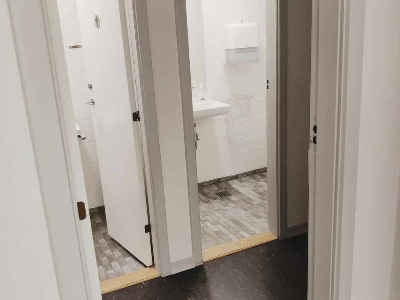 Billede 12 - Pæne kontorlokaler med attraktiv trappeleje