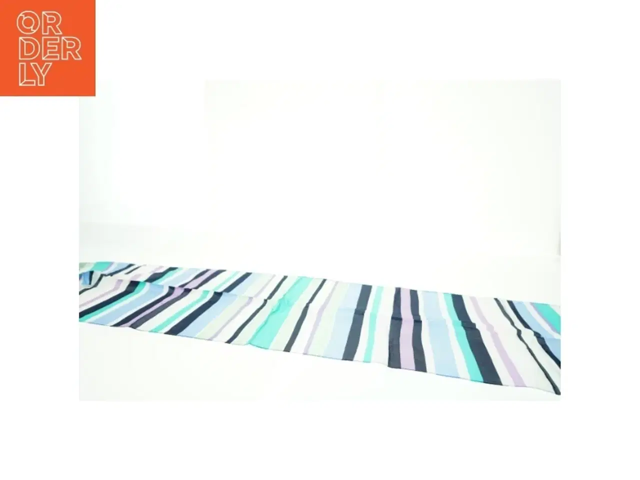 Billede 3 - Stripet tørklæde fra Liz Claiborne (str. 34 x 150)