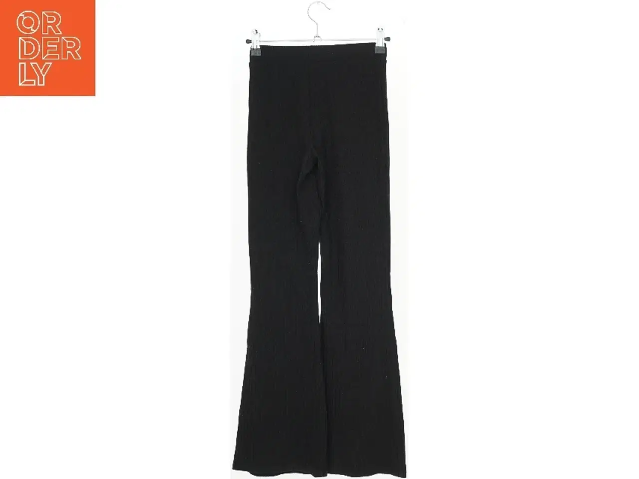 Billede 2 - Sorte bukser med vidde fra H&M (str. 146)