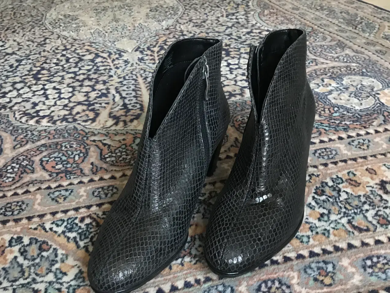 Billede 4 - “ ARA” sko/støvler skind