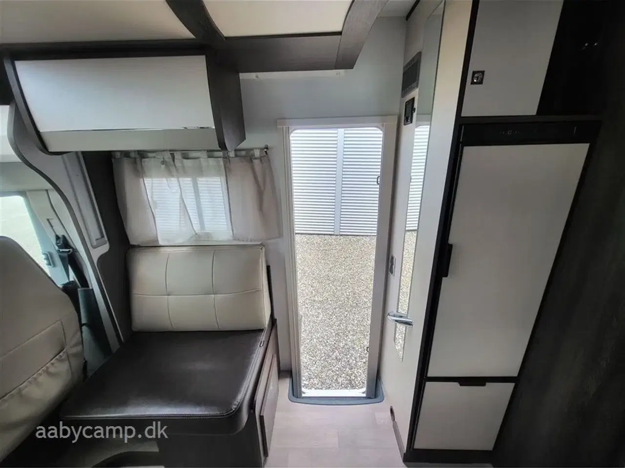 Billede 12 - 2021 - Benimar Tessoro 468   læder indtræk. Aircondition. solceller. alufælge.