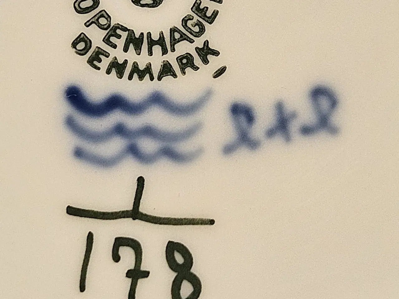 Billede 6 - ROYAL COPENHAGEN MUSSEL, FROKOST TALLERKENER 1/178