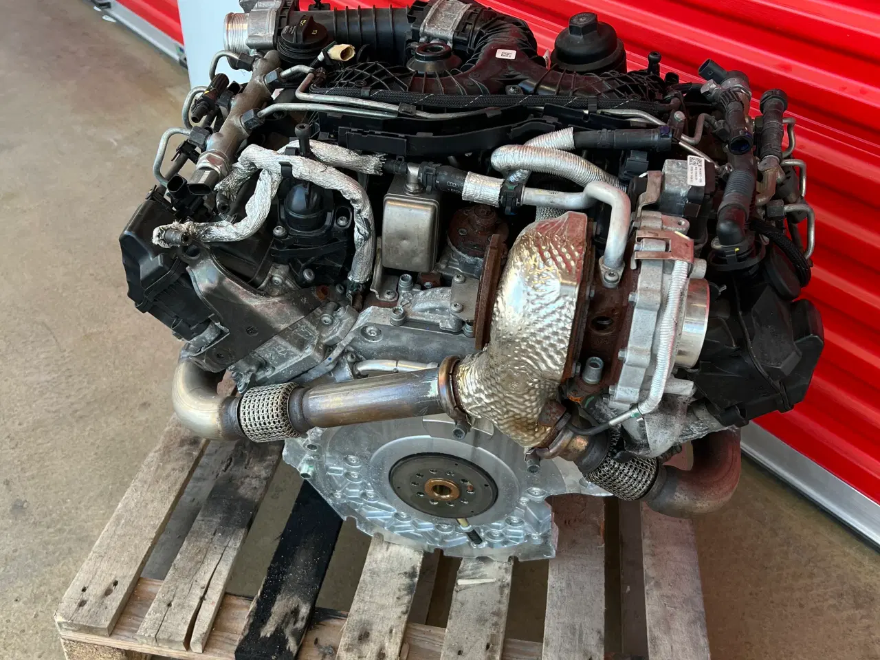 Billede 2 - Audi Q7 V6 Motor 