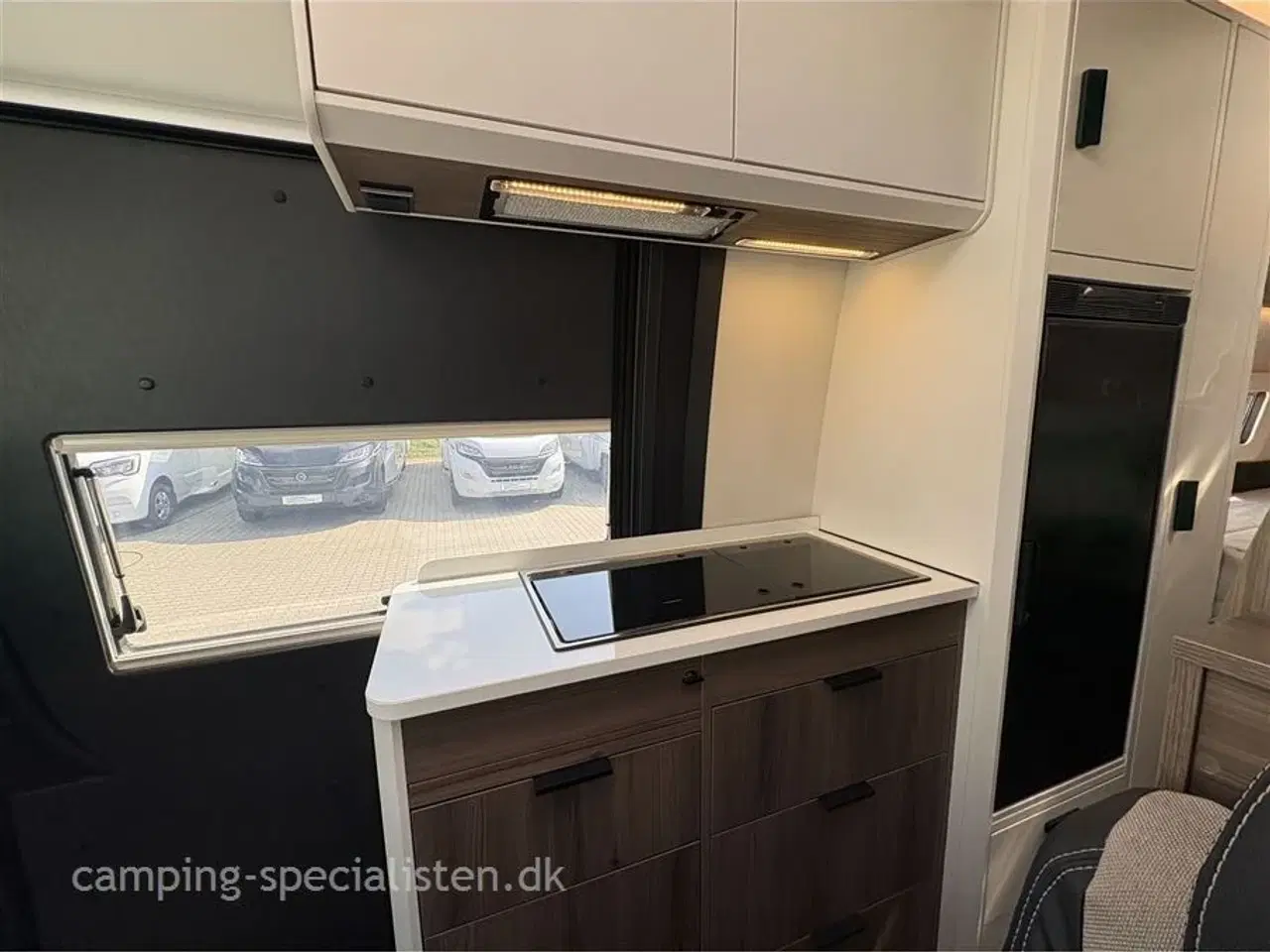Billede 10 - 2025 - Kabe Van 690 LB Mercedes   Kabe Van 690 LB 2025 Mercedes - Se den nu hos Camping-Specialisten.dk