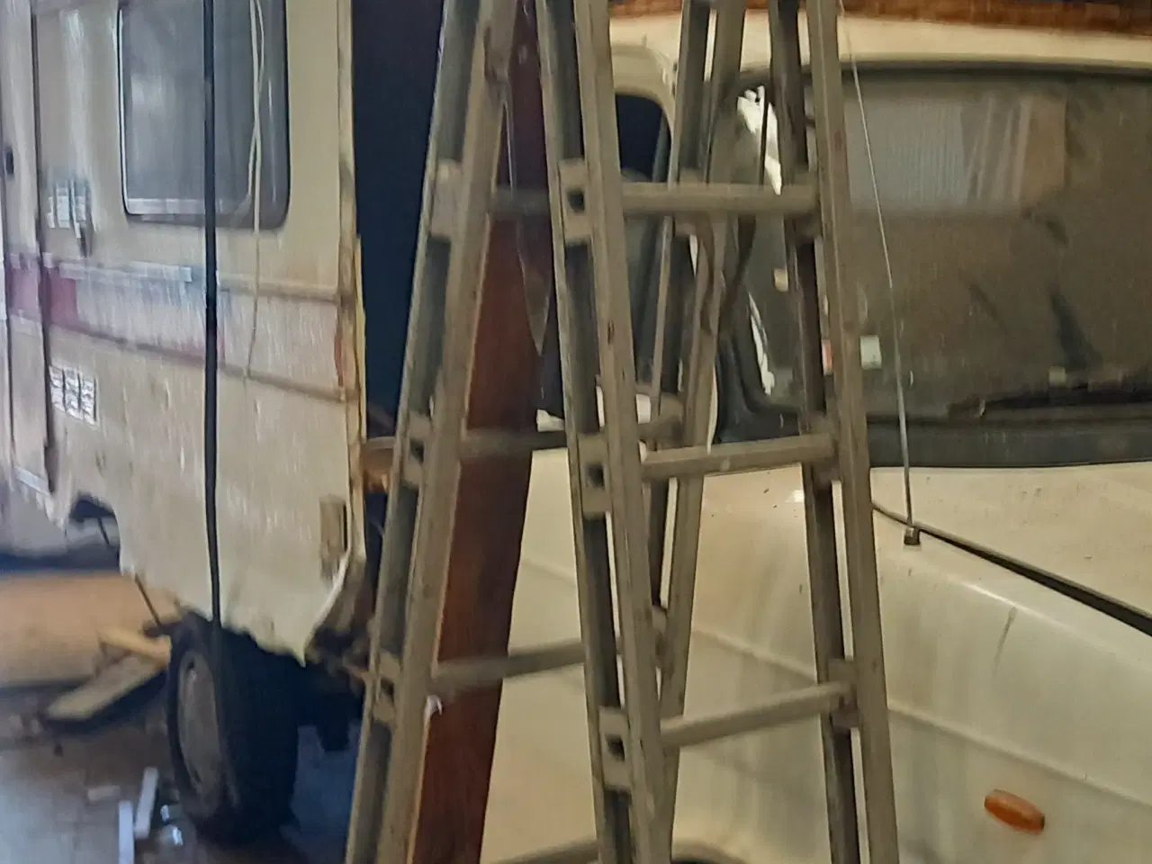 Billede 3 - veteran autocamper reservedele