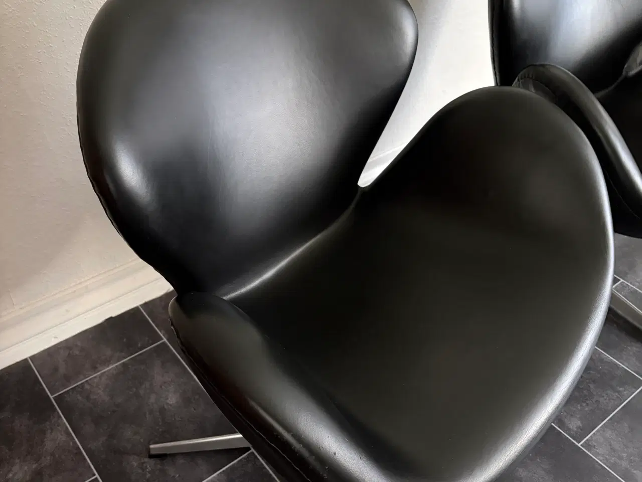 Billede 2 - AJ svanestole 2 stk. 