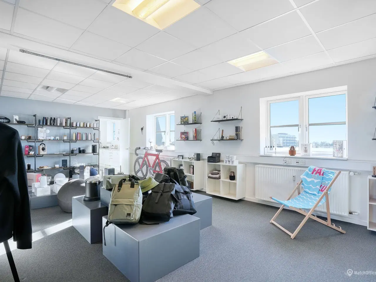 Billede 6 - Flotte kontorlokaler på 2. sal beliggende i gennemgribende istandsat erhvervspark