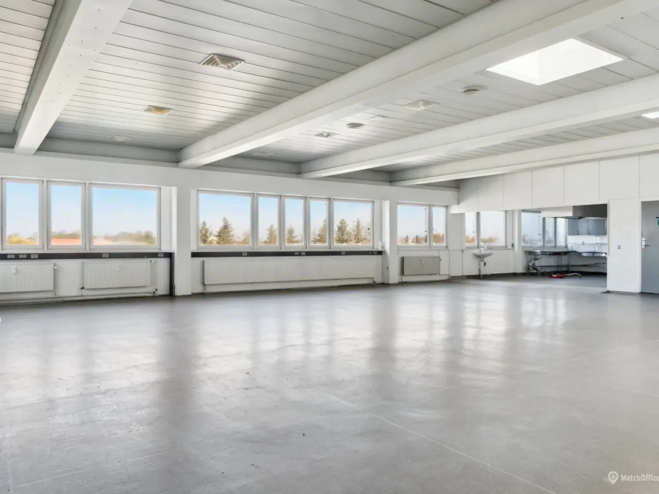 Billede 4 - Kontor. Pluklager. Showroom. Catering
