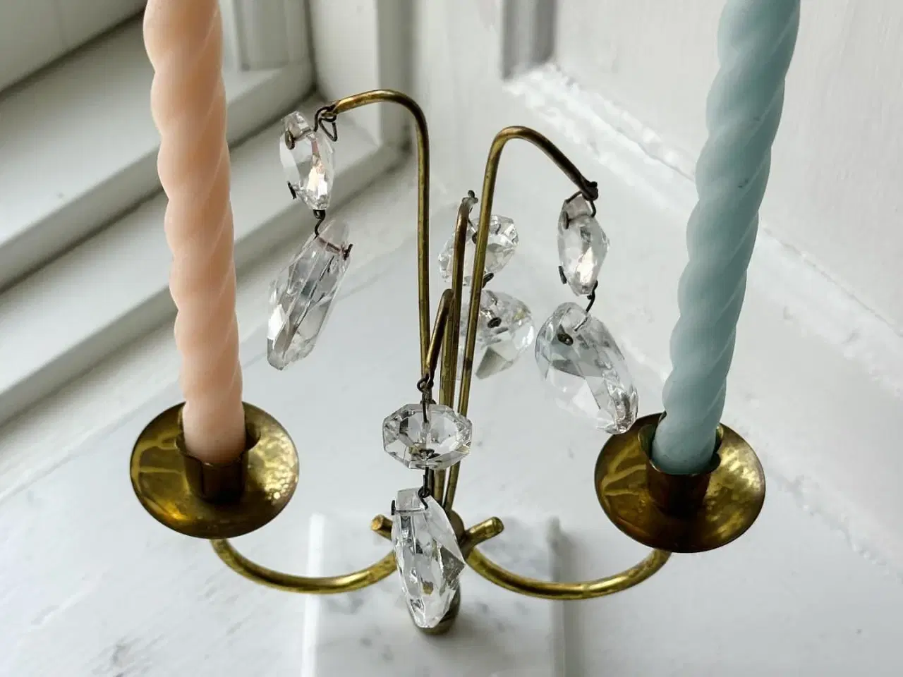 Billede 5 - 2-armet messingstage til juletræslys, marmorfod, NB