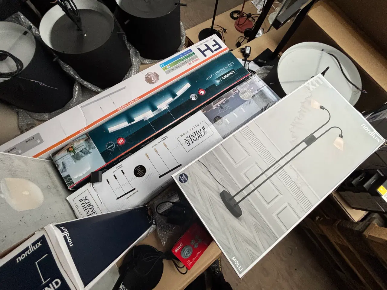 Billede 13 - Stort parti lamper - Evt bytte