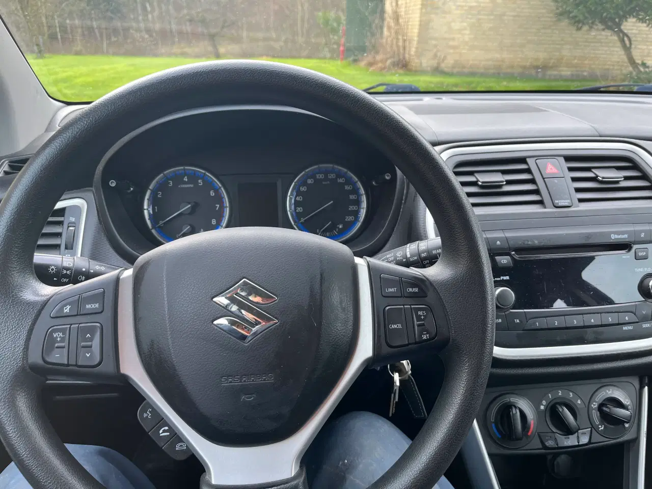 Billede 6 - Velholdt flot Suzuki S-Cross