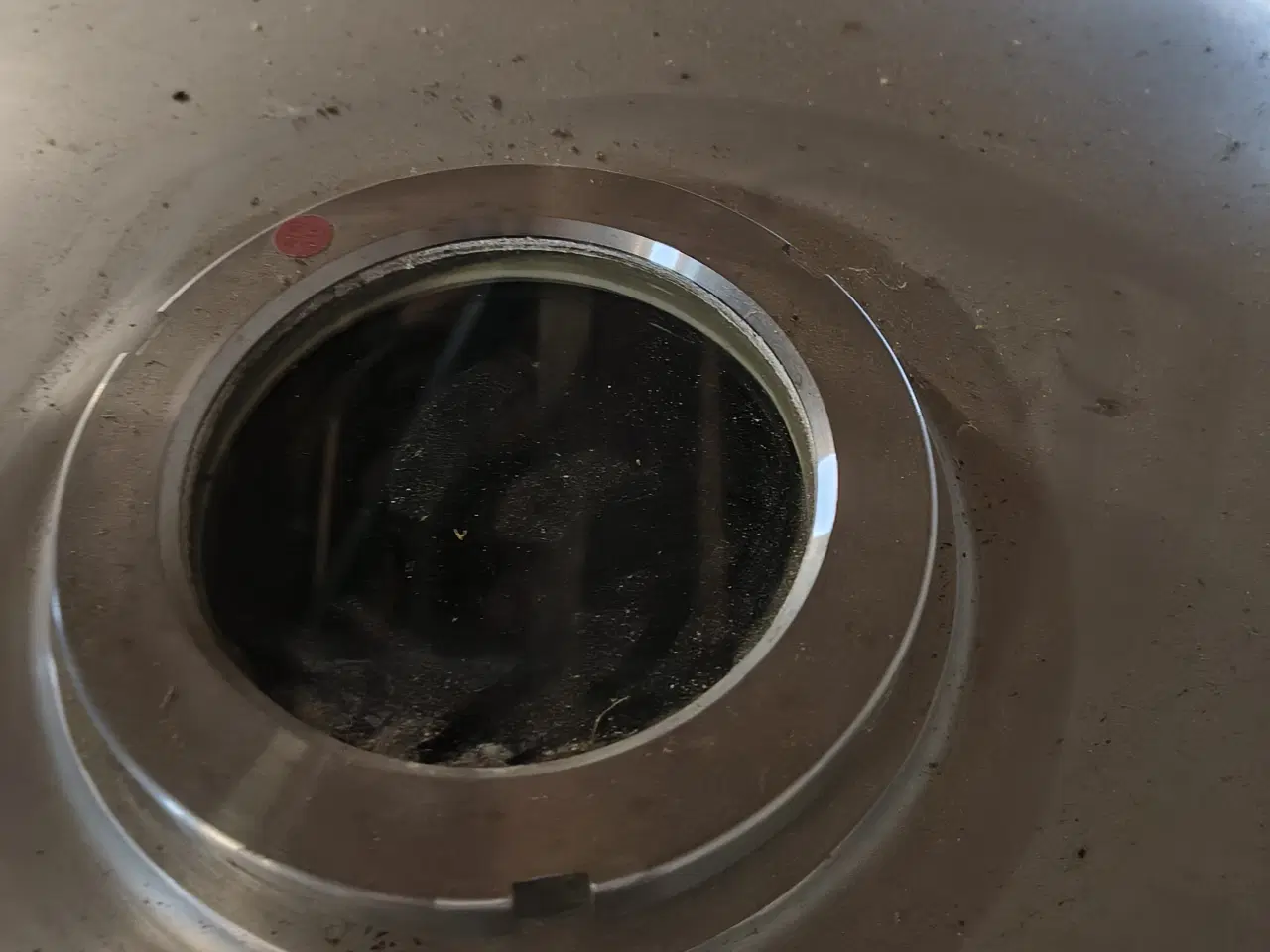 Billede 2 - PROFESSIONEL 1000L RUSTFRI STÅLTANK TIL BRYGNING