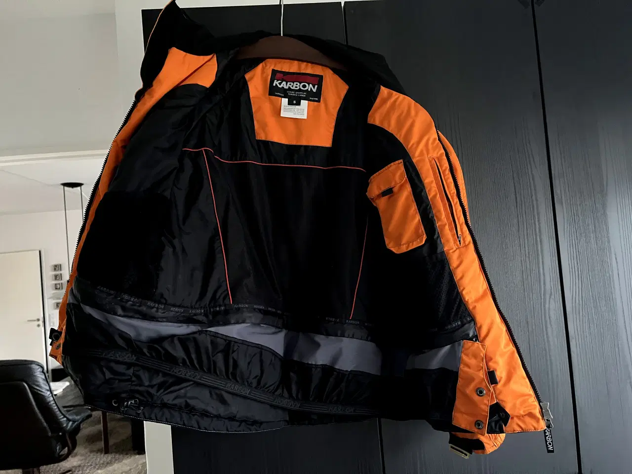 Billede 3 - En Canatisk  Skijakke