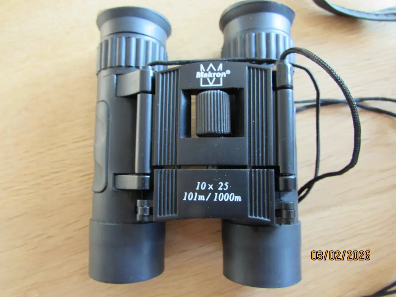 Billede 2 - Kikkeret med etui bort gives