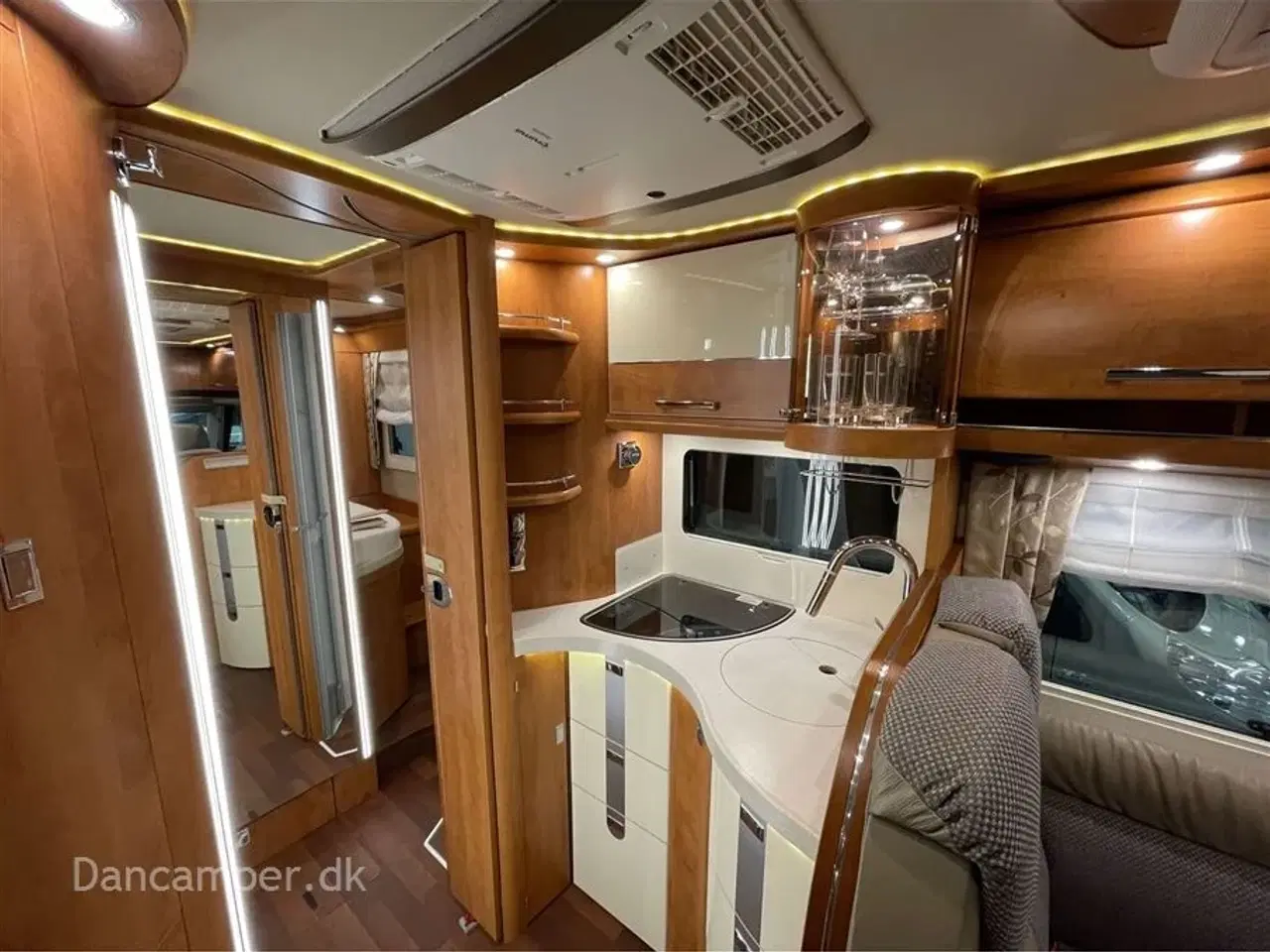 Billede 18 - 2017 - Carthago chic c line II   RESERVERET -Luxus autocamper med næsten alt i udstyr, kun kørt 39.500 km  - Kommissionsalg