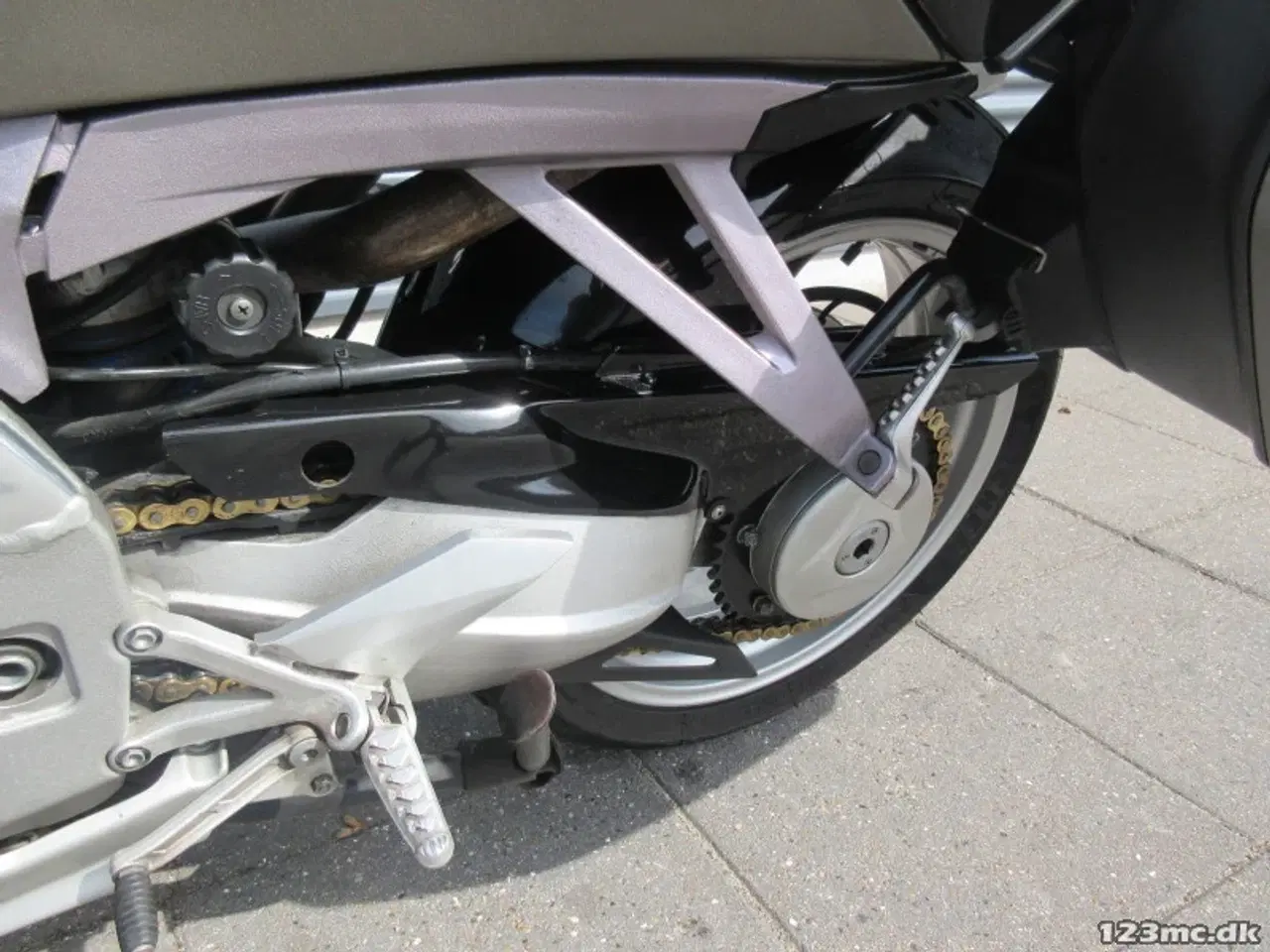 Billede 26 - Aprilia RST 1000 Futura MC-SYD BYTTER GERNE