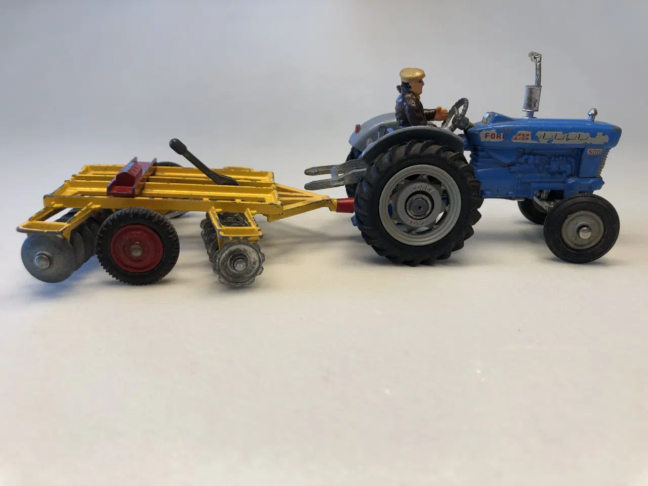 Billede 2 - CORGI TOYS...FORD SUPER MAJOR med HARVE