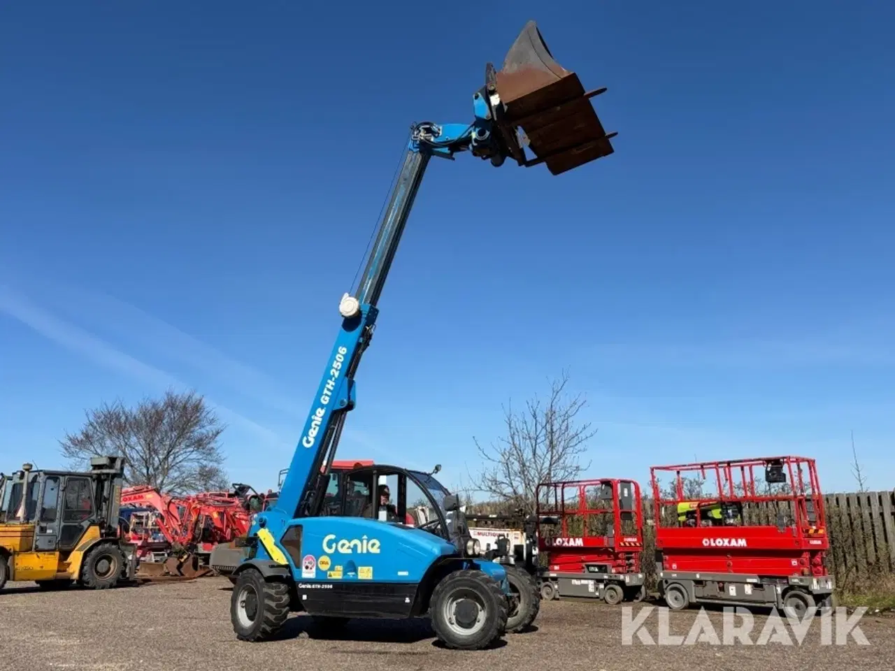 Billede 5 - Teleskoplæsser Genie GTH-2506 2500kg - med skovl og gafler