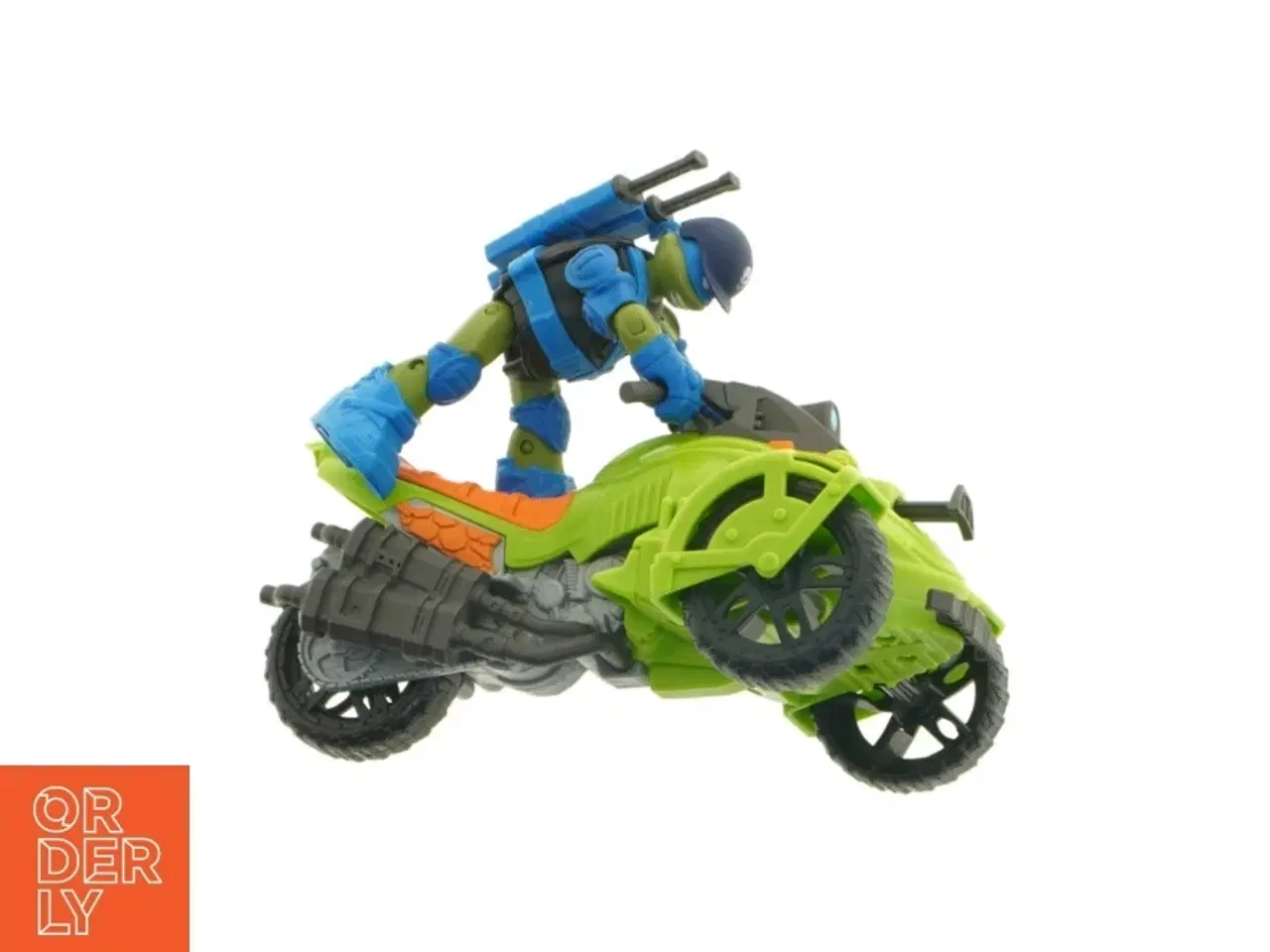 Billede 5 - Actionfigur med motorcykel fra Turtles (str. 19 x 12 x 14 cm)