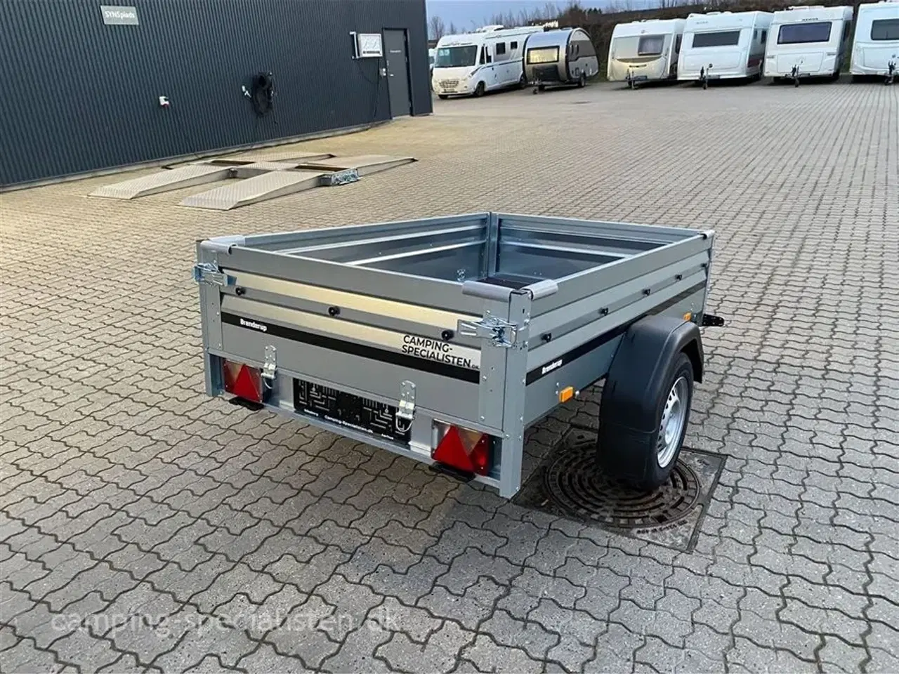 Billede 2 - 2023 - Brenderup 2205 S UB   Model 2205 er ideél til dig der ønsker en holdbar trailer
