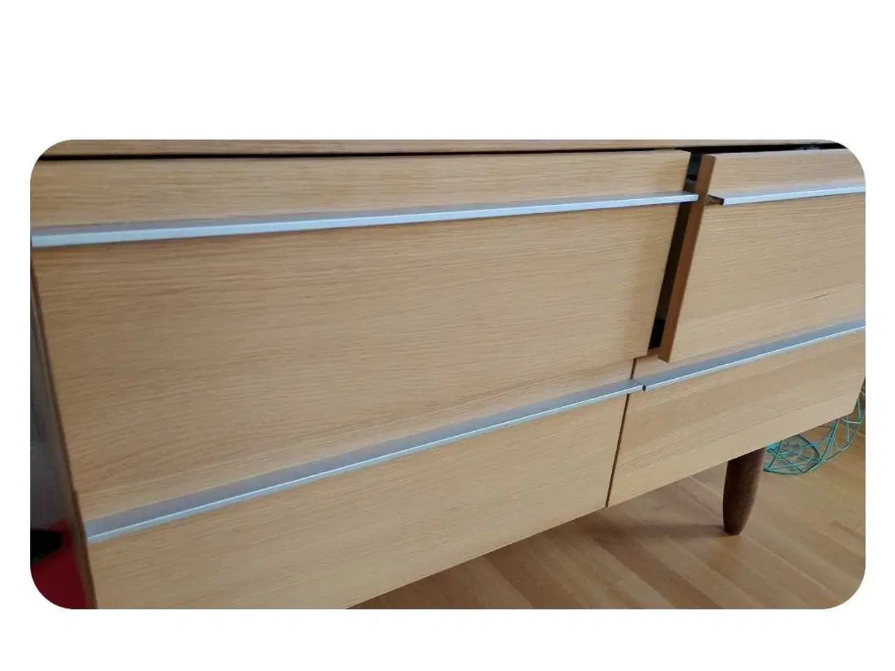 Billede 4 - Super flot egetræs skænk sælges 