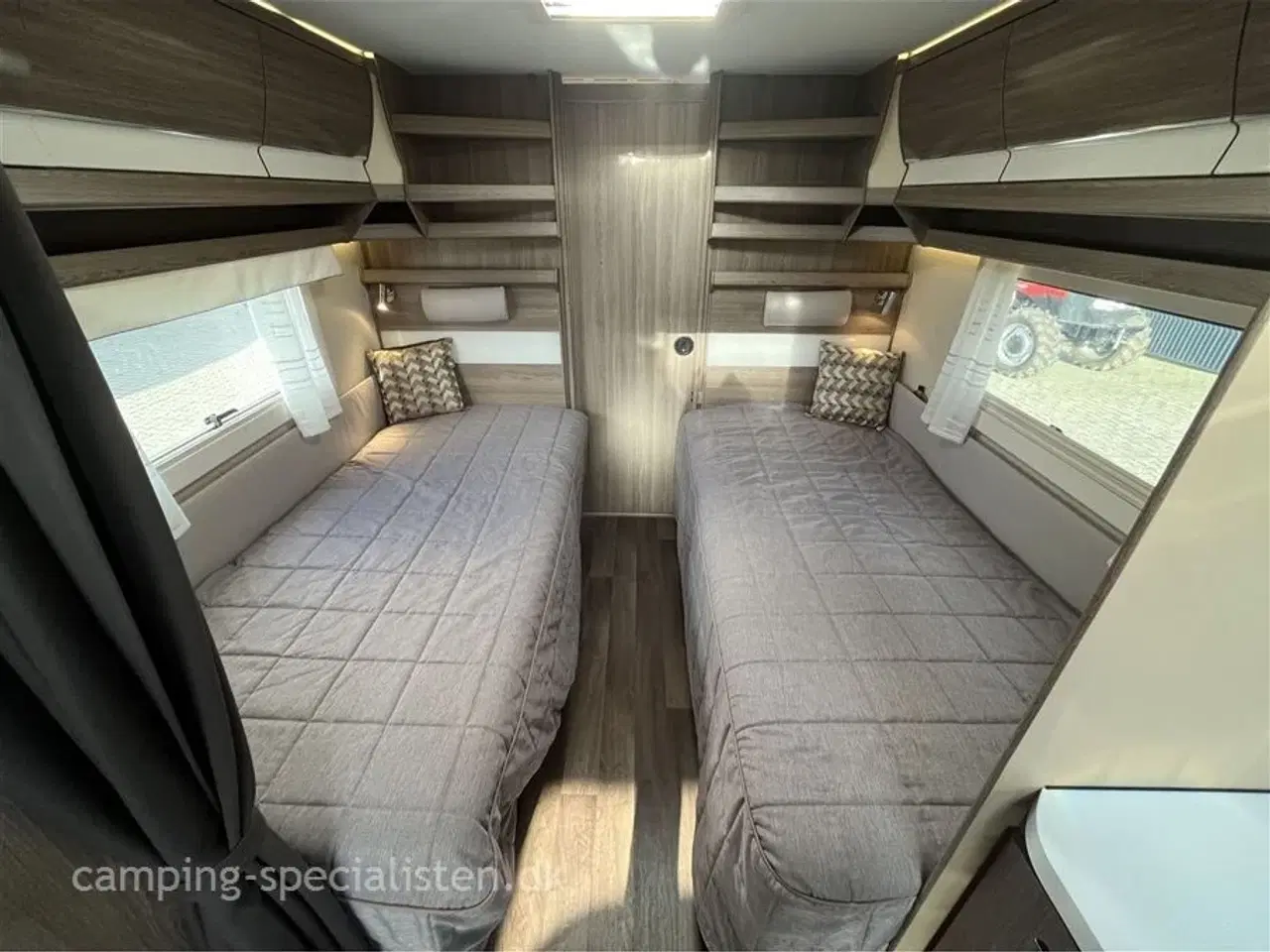 Billede 8 - 2019 - Kabe Imperial 740 E-TDL KS   Kabe Imperial 740 E-TDL KS 2019 - Se den nu hos Camping-Specialisten.dk