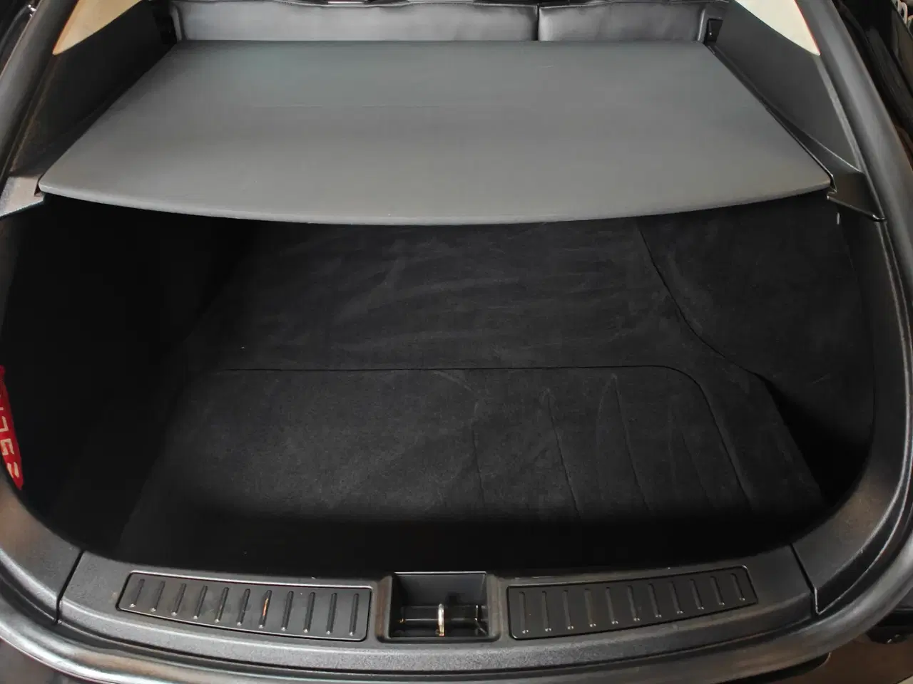 Billede 3 - Kører som en ny bil!