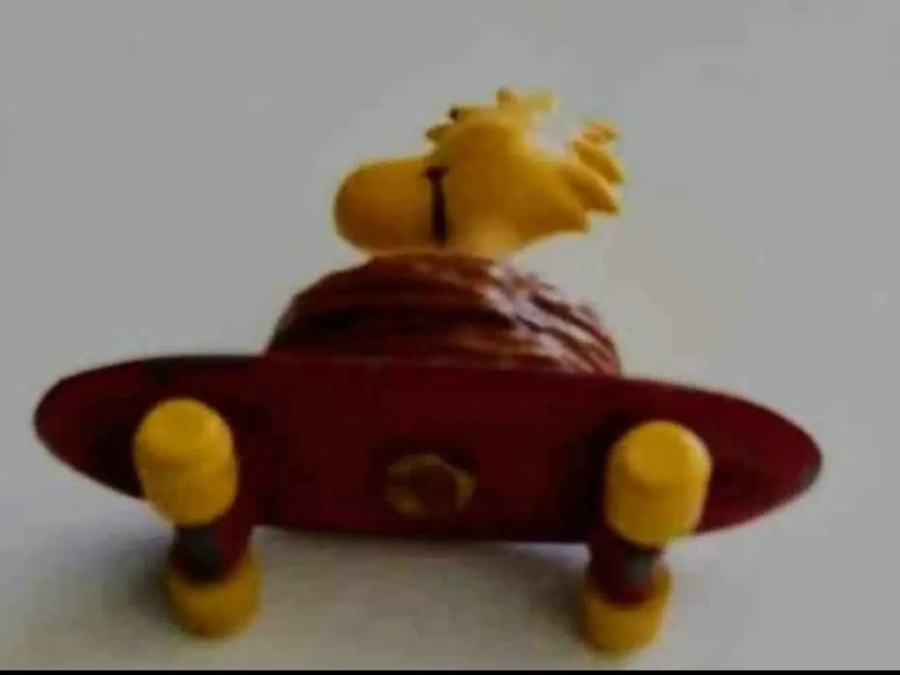 Billede 4 - Woodstock på skateboard.  Peanuts Aviva 1972