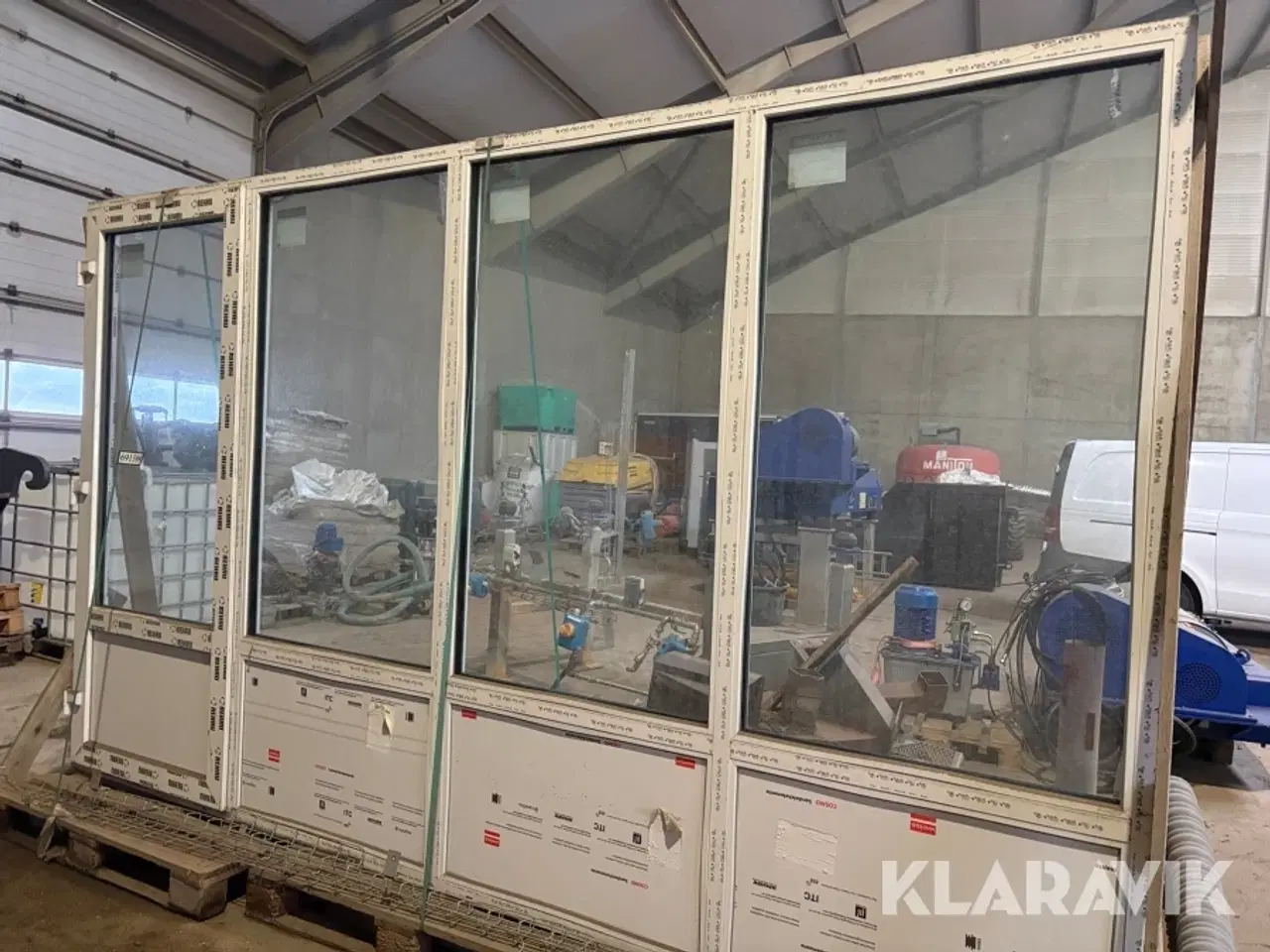 Billede 5 - Vinduesparti med terrassedør. Rehau 1 styk