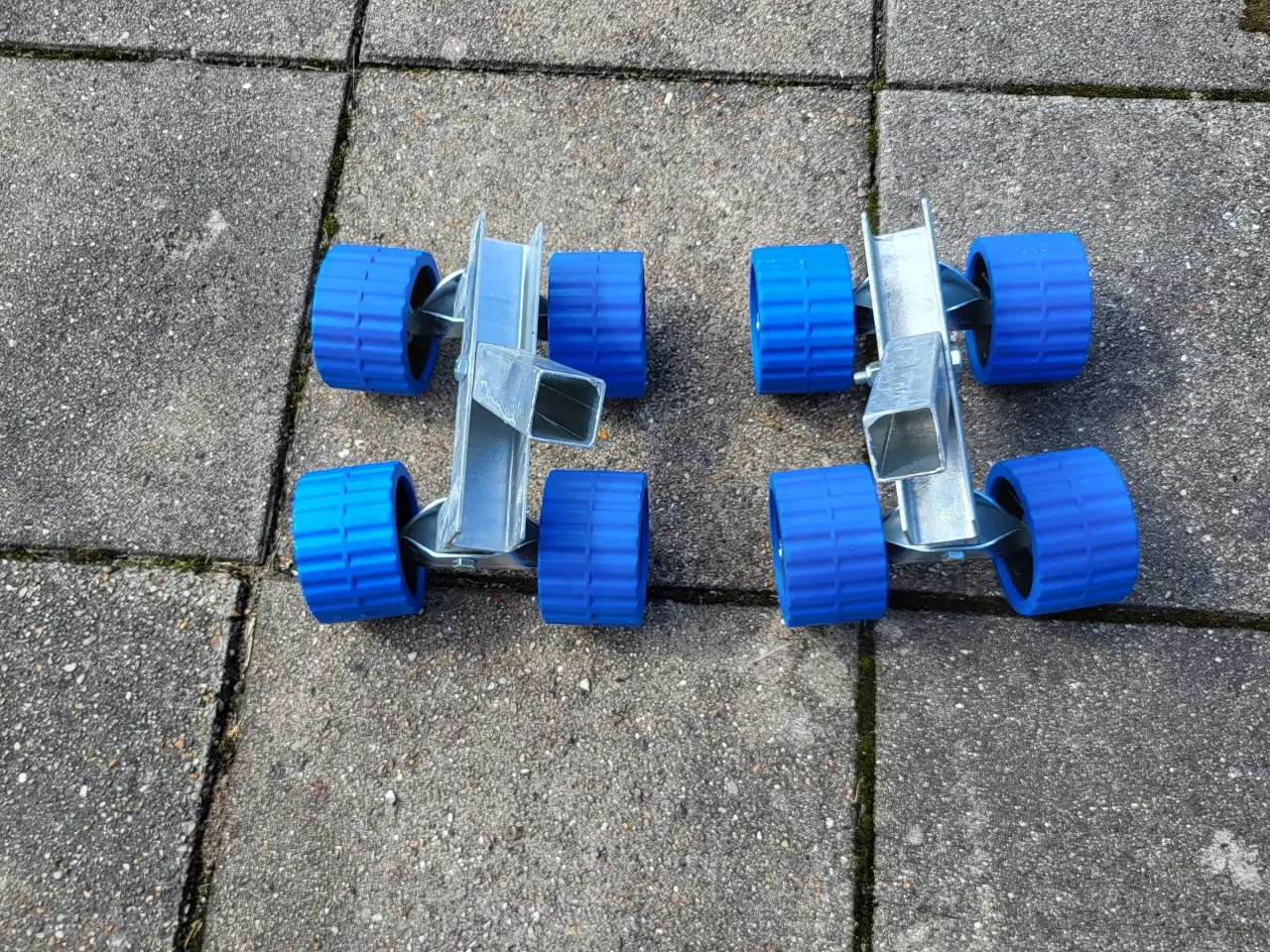 Billede 1 - Side ruller bådtrailer 1 sæt.