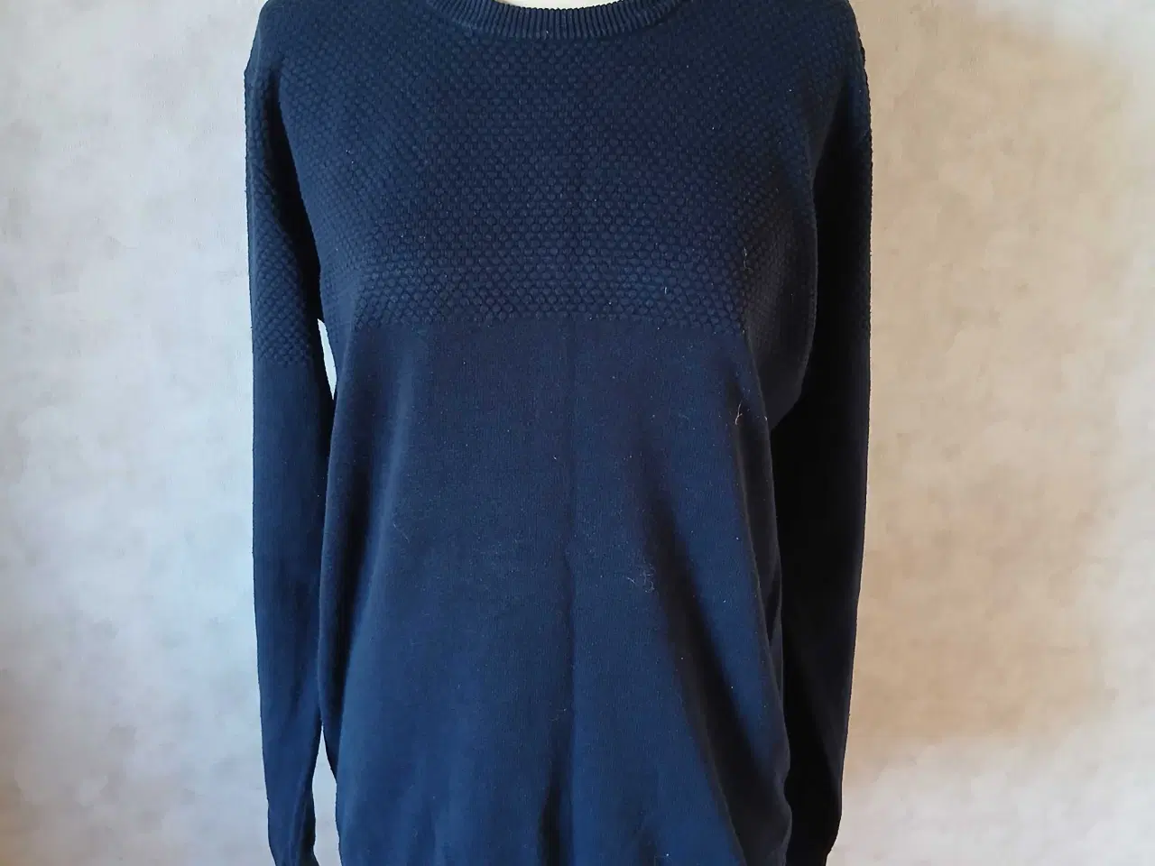 Billede 1 - Mørkeblå SUIT trøje, str XL
