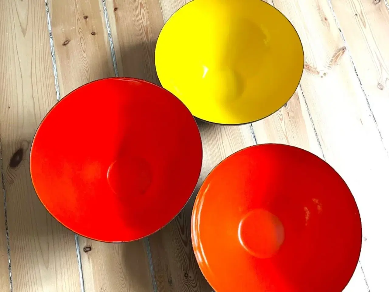 Billede 7 - Original solgul Krenit-skål med emalje