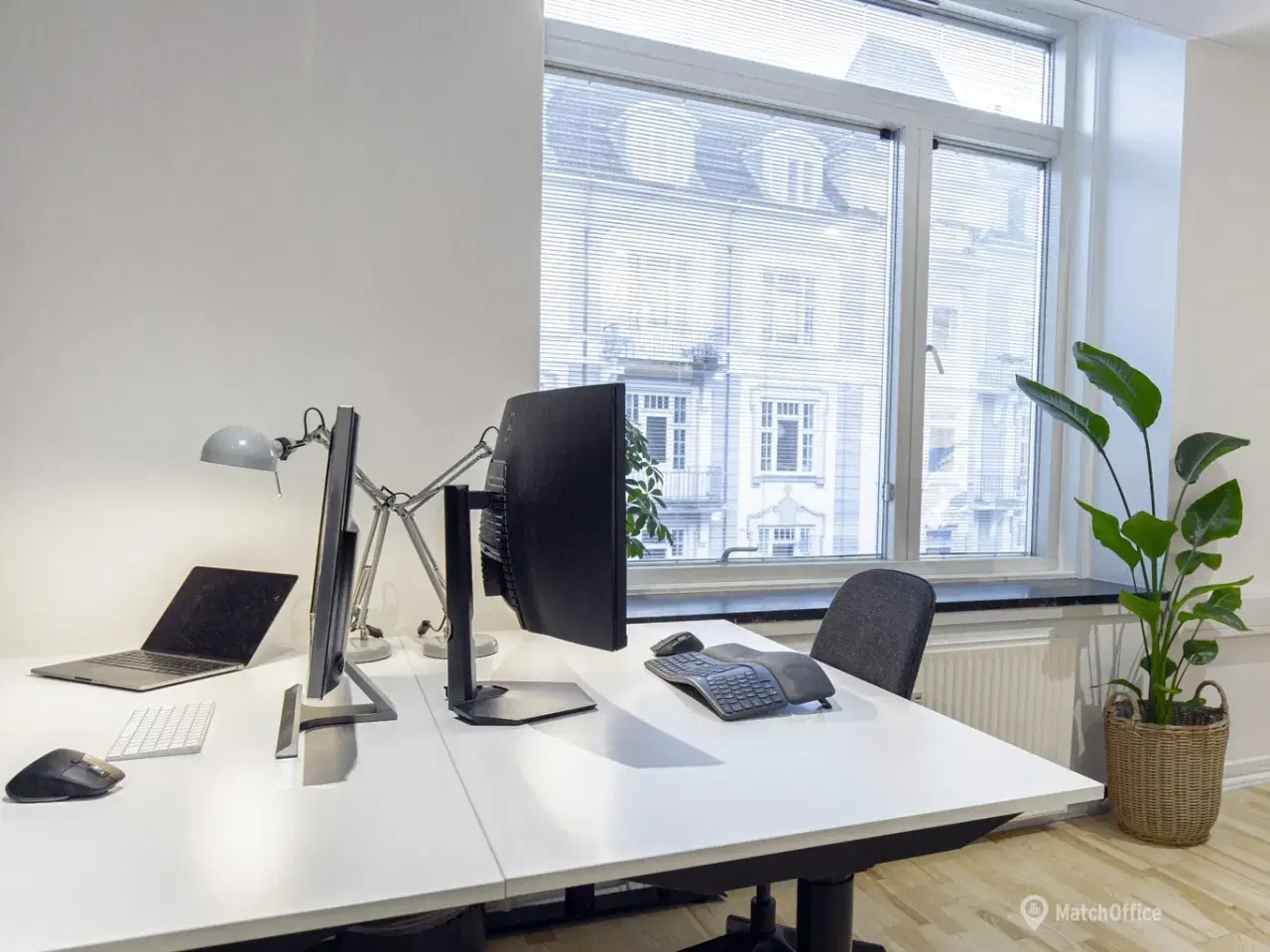 Billede 8 - Eget kontor eller kontorplads centralt på Vesterbro