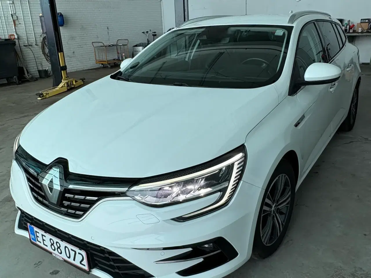 Billede 1 - Renault Megane IV 1,6 E-Tech Intens Sport Tourer