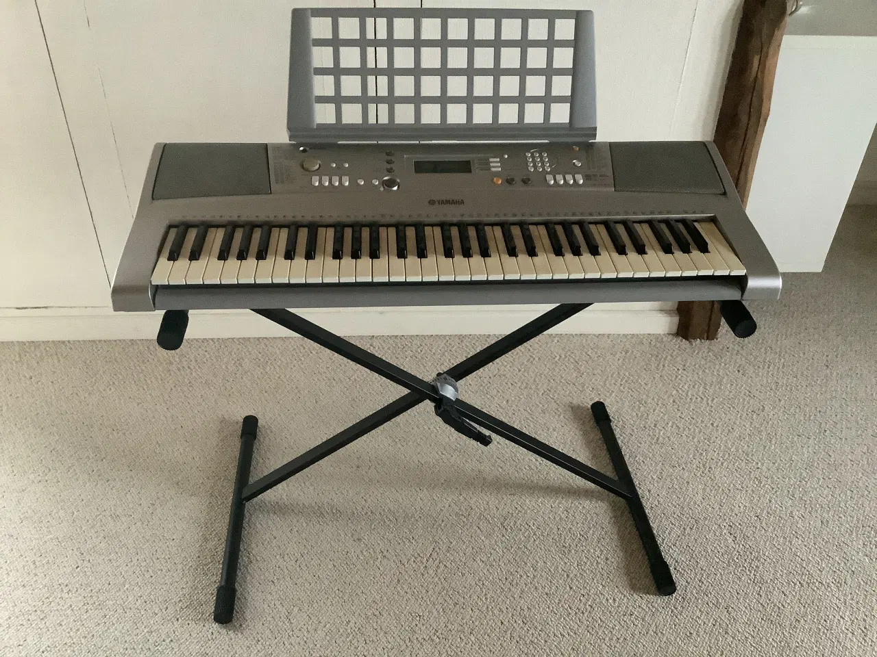 Billede 1 - Yamaha keyboard m.stativ