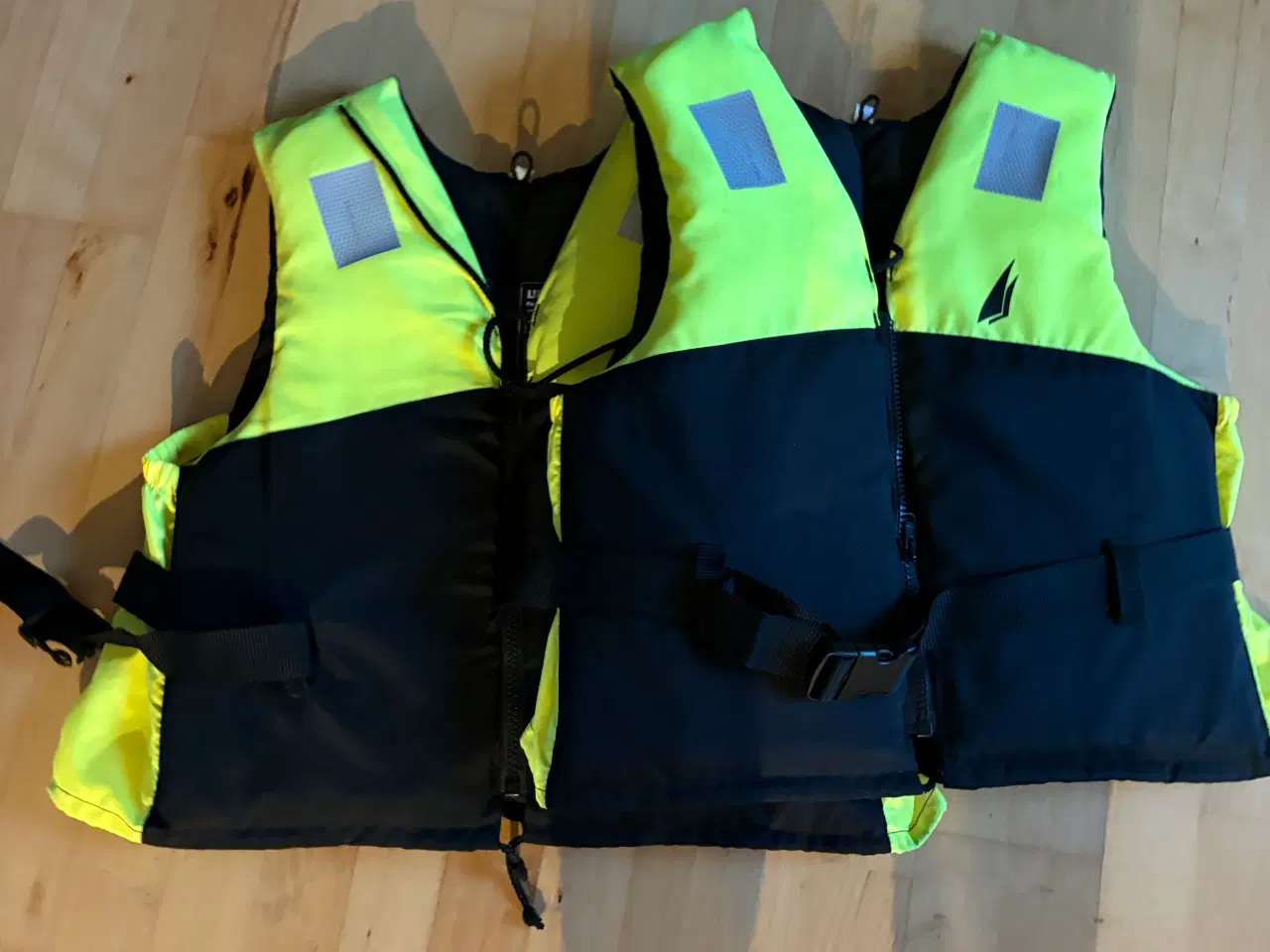 Billede 3 - Redning veste mange forskellige 
