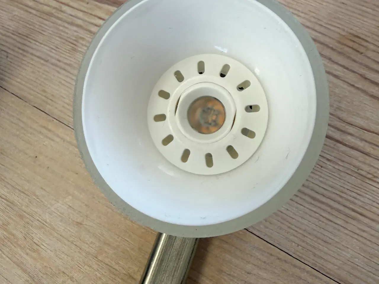 Billede 3 - 2x IKEA LINDSHULT LED skabsbelysning