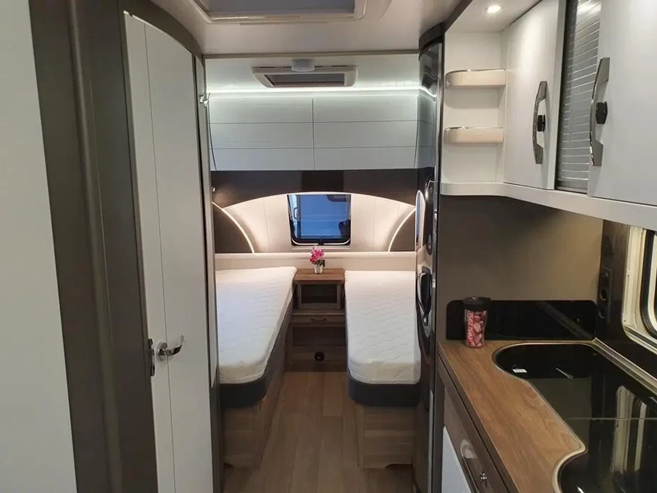 Billede 3 - Hobby Excellent Edition 495 UL (2023) 