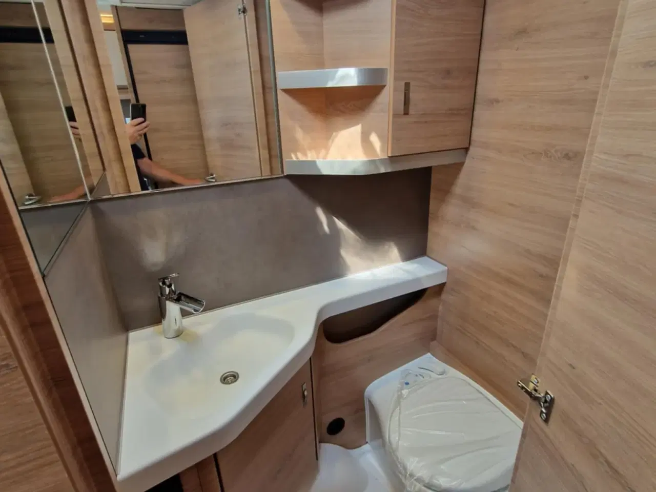 Billede 9 - 2025 - Knaus Südwind 540 UE - Gratis mover medfølger