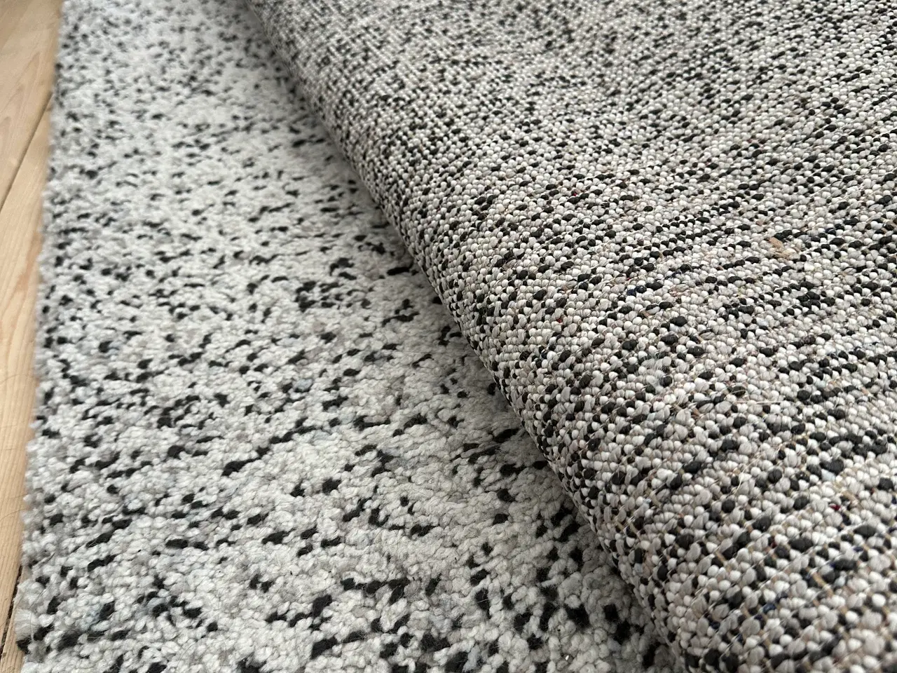Billede 2 - Tæppe fra Ikea 