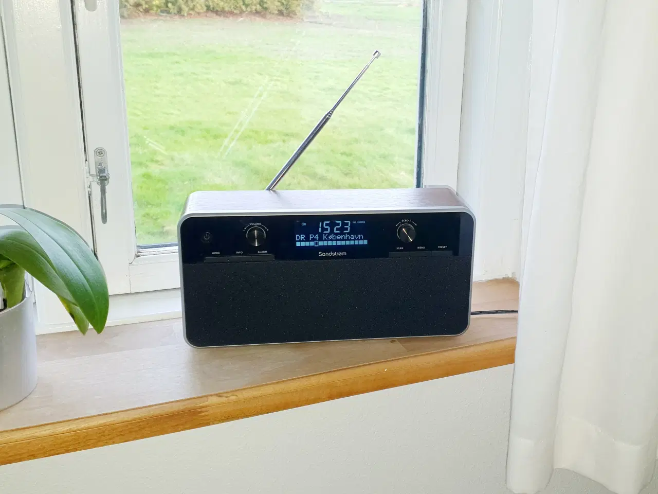 Billede 1 - Sandstrøm stereo Dab Radio 