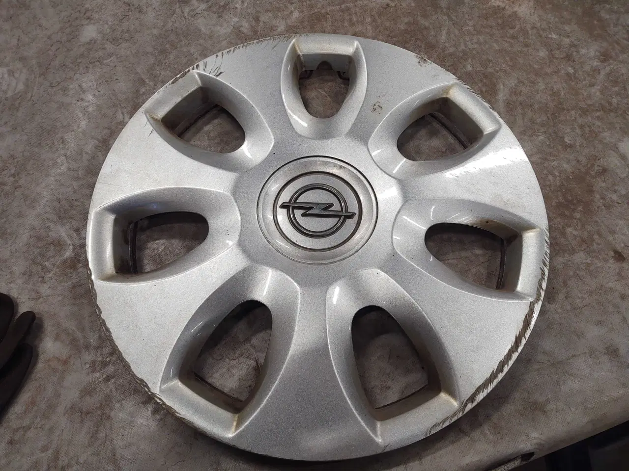 Billede 1 - Opel Corsa D hjulkapsel