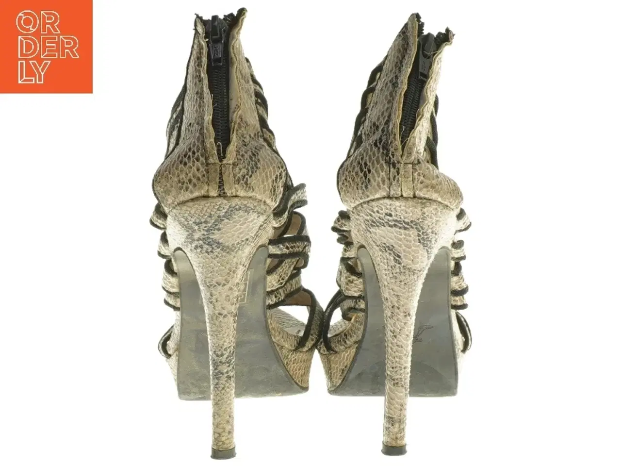 Billede 2 - Højhælede slangeskindssandaler (str. 37 )
