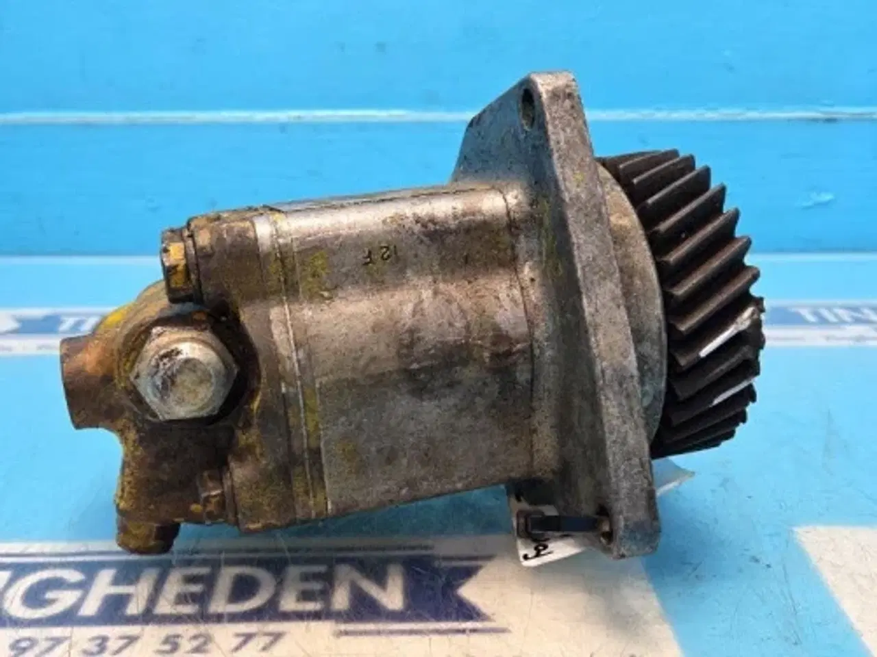 Billede 3 - Ford 7000 Hydraulikpumpe C7NN3A674G