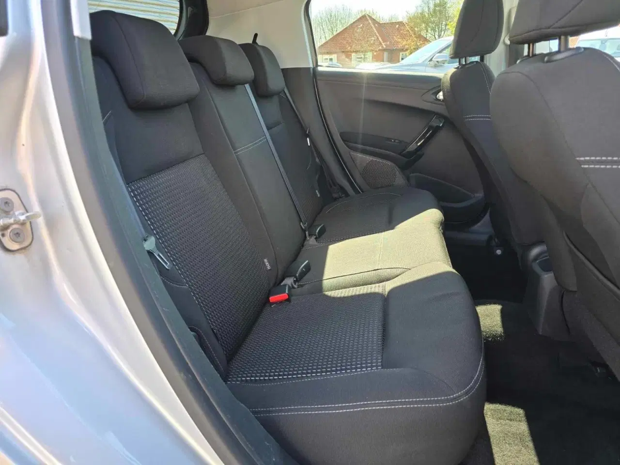 Billede 6 - Peugeot 208 1,6 BlueHDi 100 Allure
