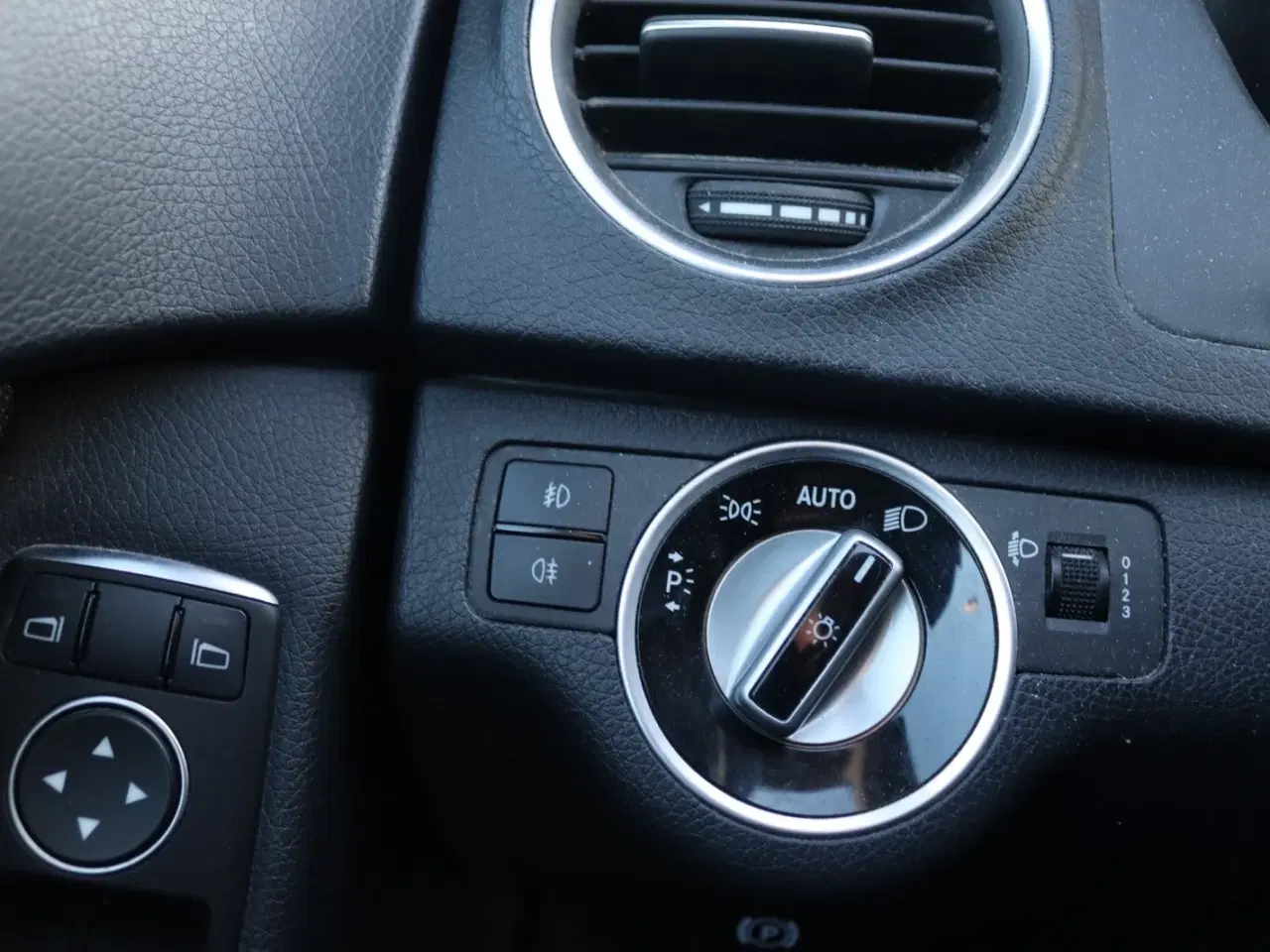 Billede 15 - Mercedes C220 2,2 CDi stc. BE Edition