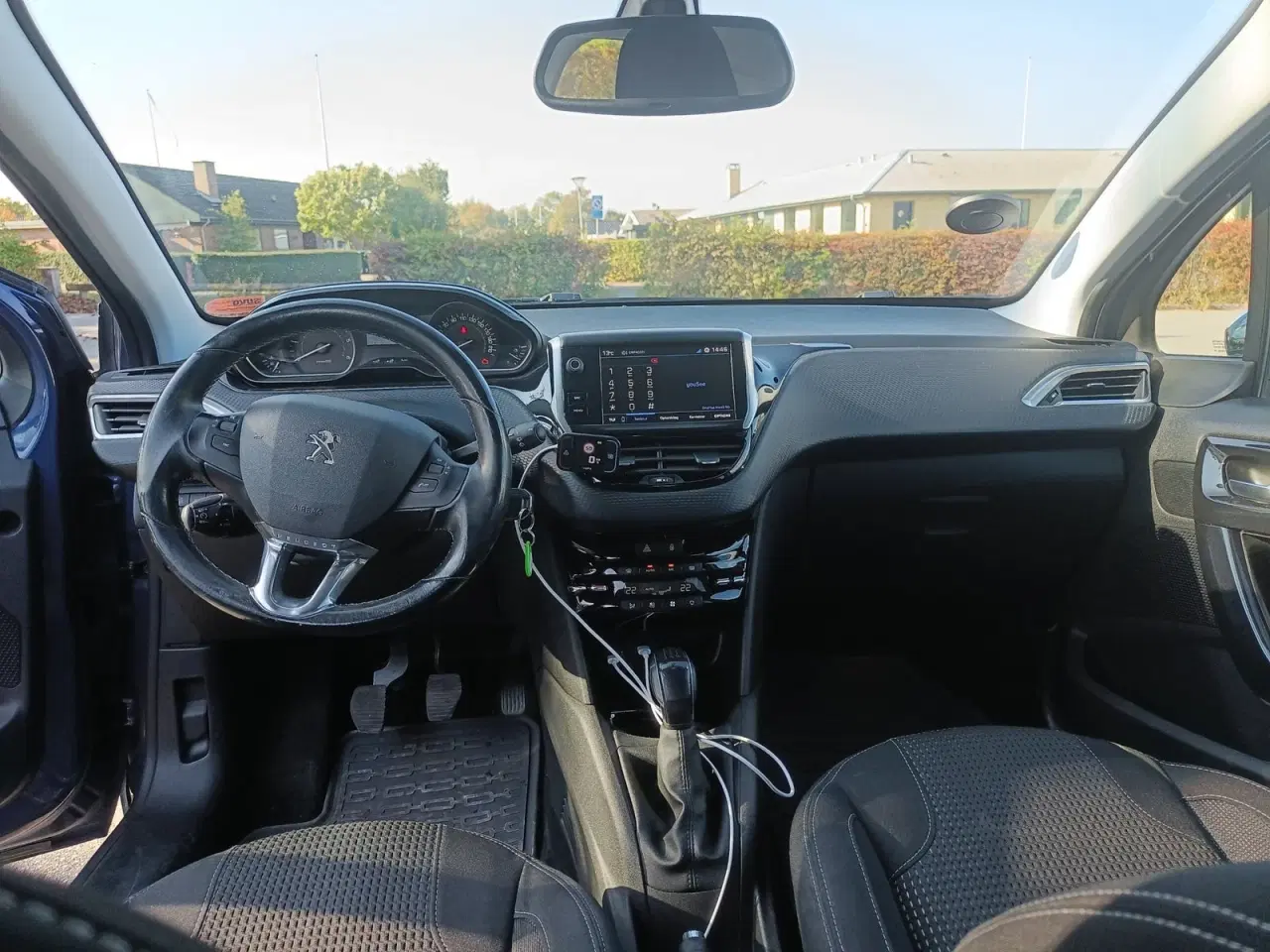 Billede 10 - Peugeot 208 1,6 BlueHDi 100 Allure Sky