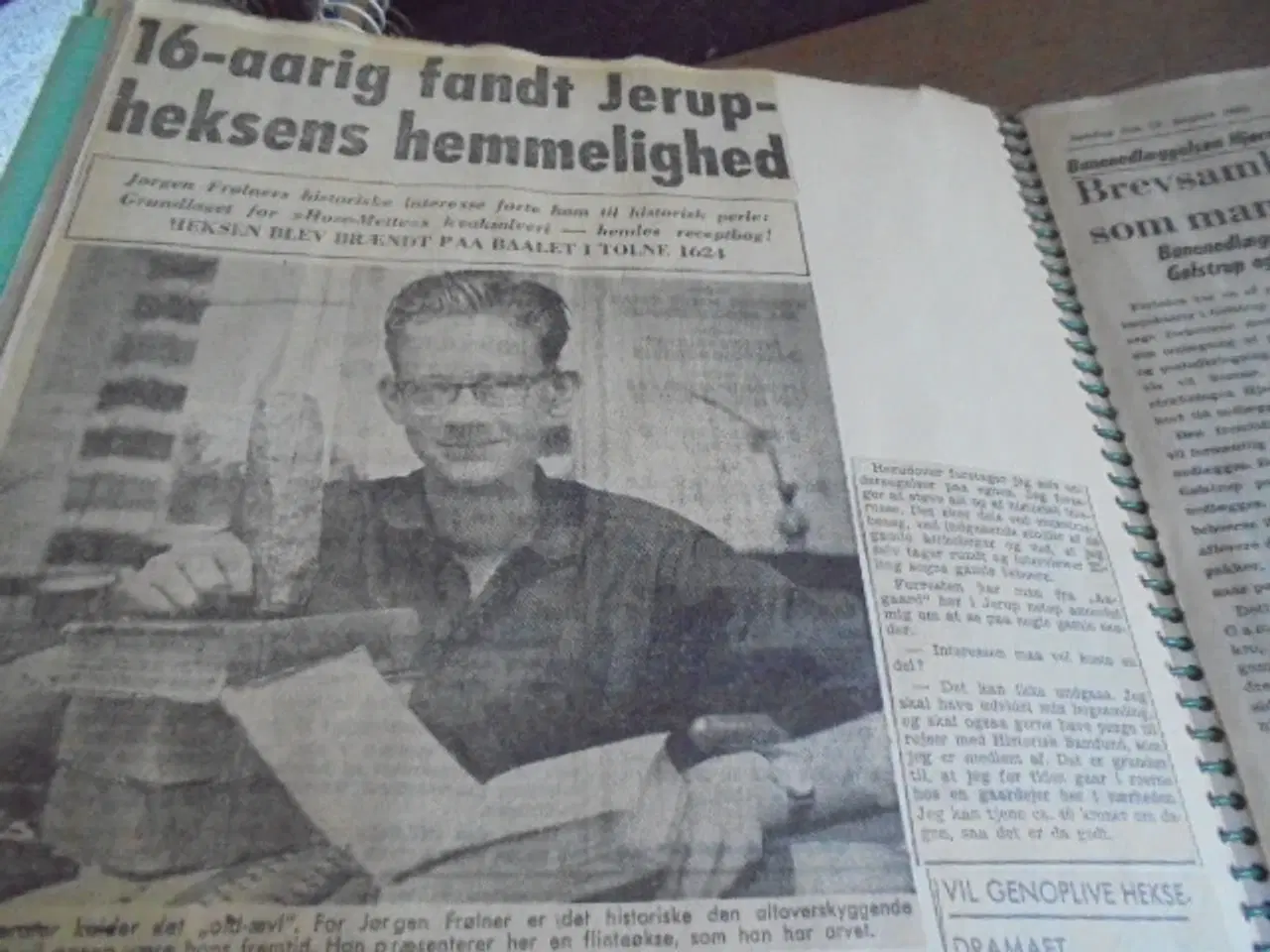 Billede 2 - Scrapbog med udklip fra o. 1964-68  